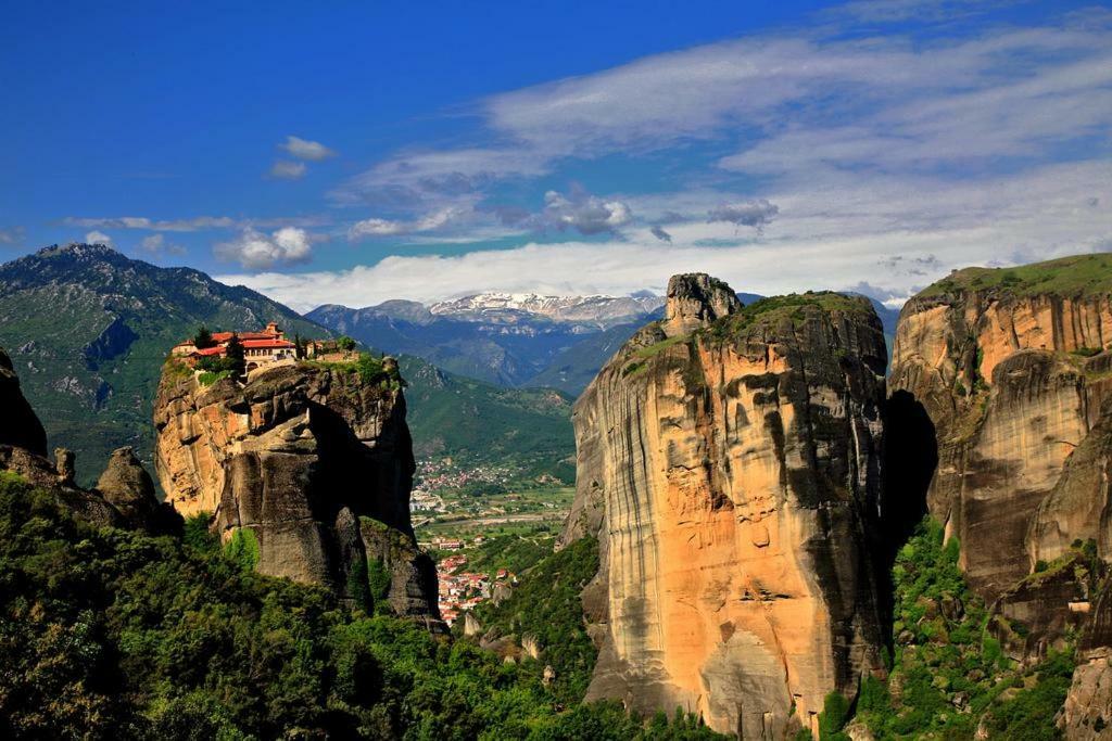 4-Seasons Pool Villa Near Meteora Трикала Екстер'єр фото